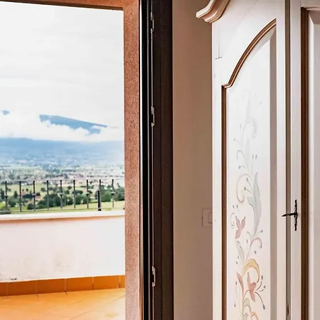 La Dolce Vista Bed & Breakfast Cannara